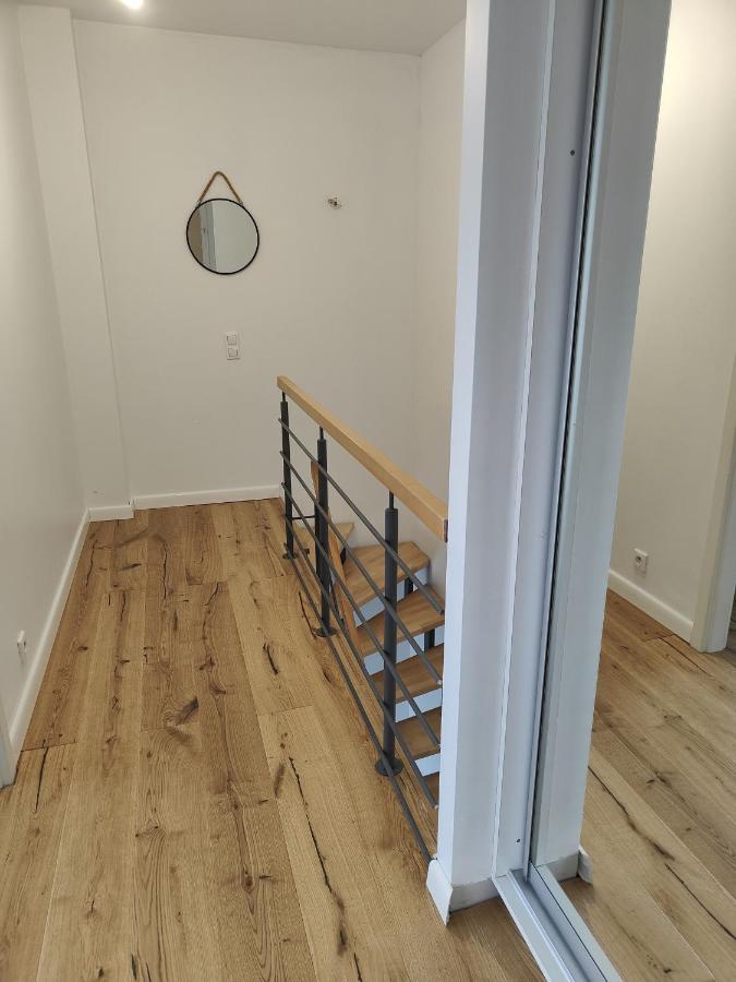 Appartement Dom Dabrowka Poznan à Paledzie Extérieur photo
